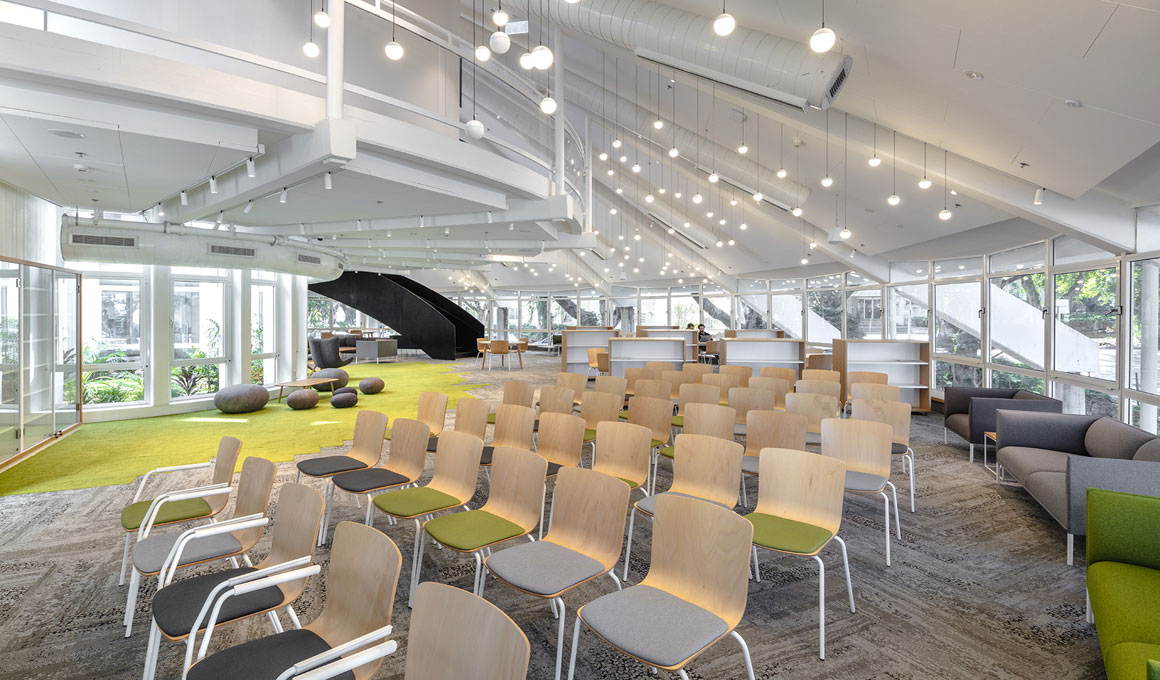 כיסאות קהל 1