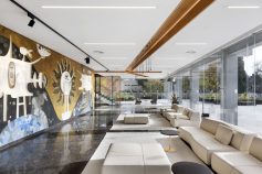 לובי בניין הנהלה